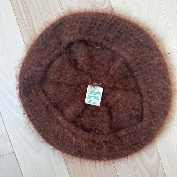 Vintage Angora & Wool Blend Fuzzy Beret โ Made in Canada - Picture 3 of 6